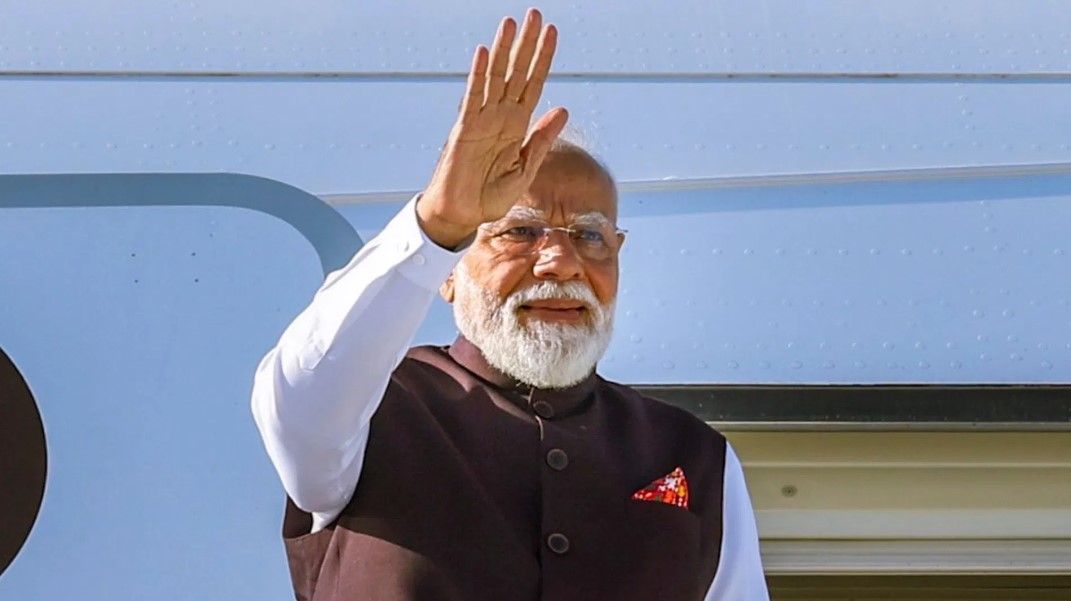 सेशेल्स के गोल्डन जुबली समारोह में ‘गेस्ट ऑफ ऑनर’ बने पीएम मोदी, राजधानी विक्टोरिया के लिए हुए रवाना